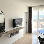 Mia 索佐波尔
