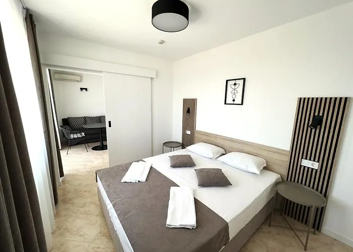 Mia * Созопол