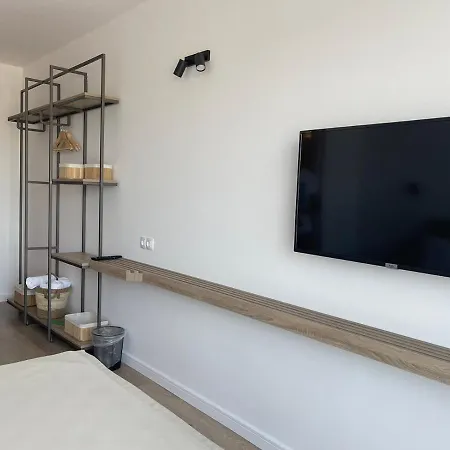 Mia * סוזופול