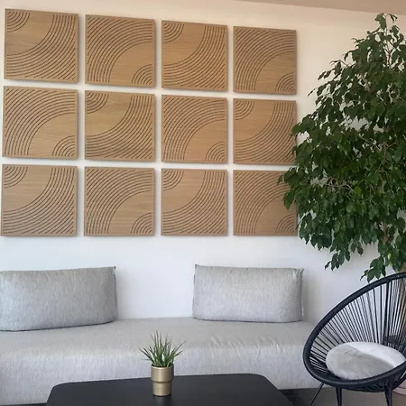 Mia מלון סוזופול